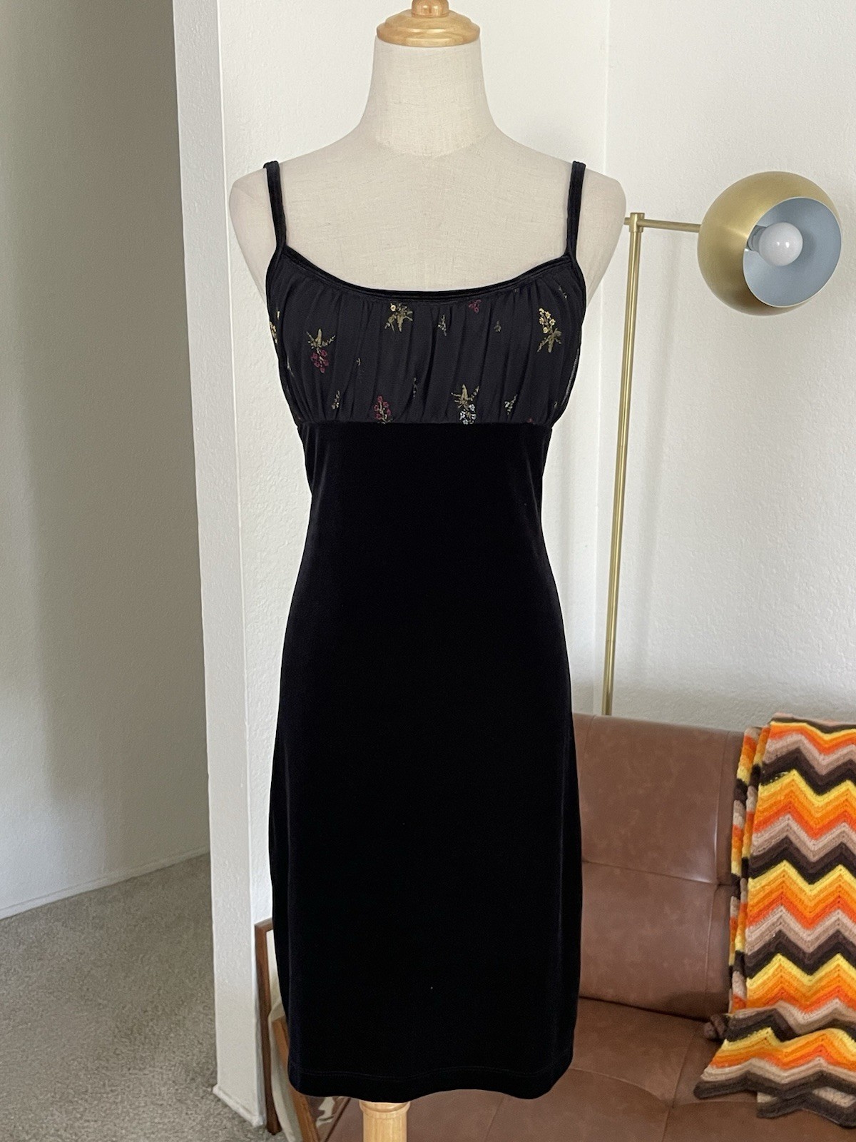 Vintage 1990s Rampage Floral Embroidered Mesh Velvet Mini Dress Large Black