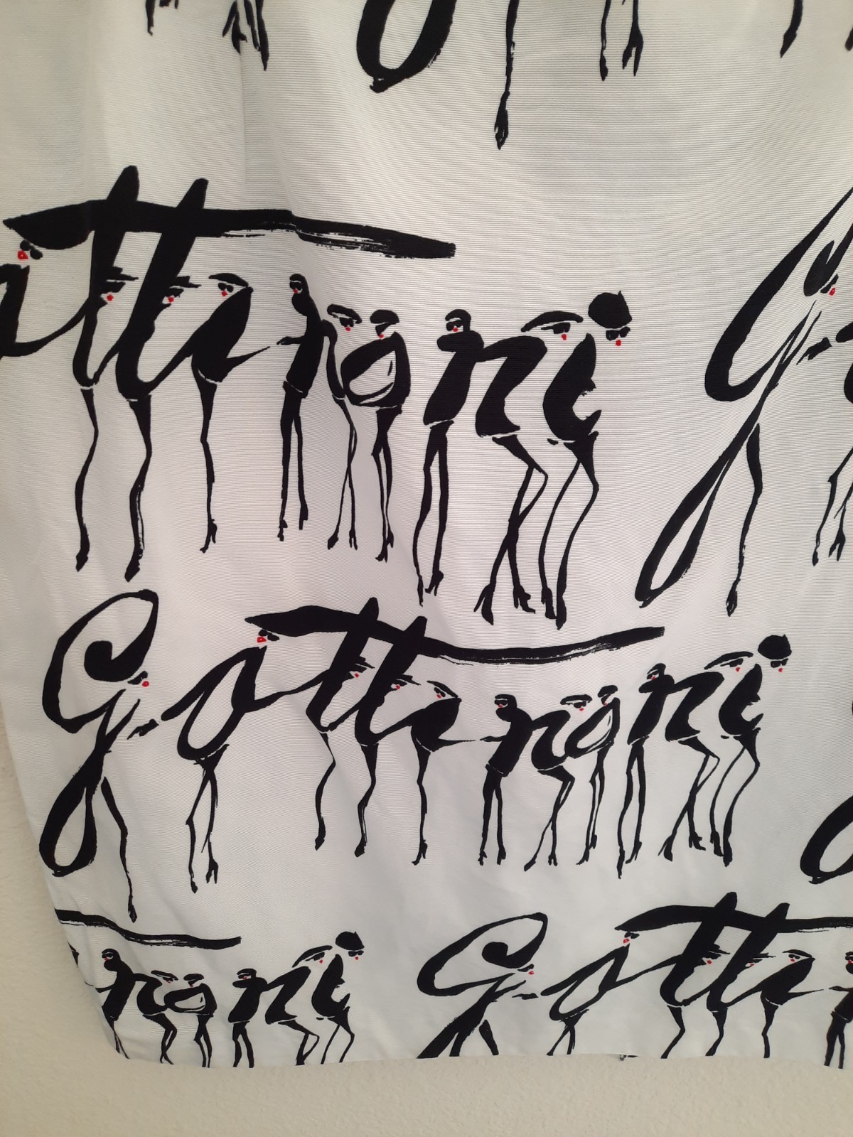 Vintage Gl&rsquo;amour By Caroline Graphic Print Blavk White Pencil Mini Skirt