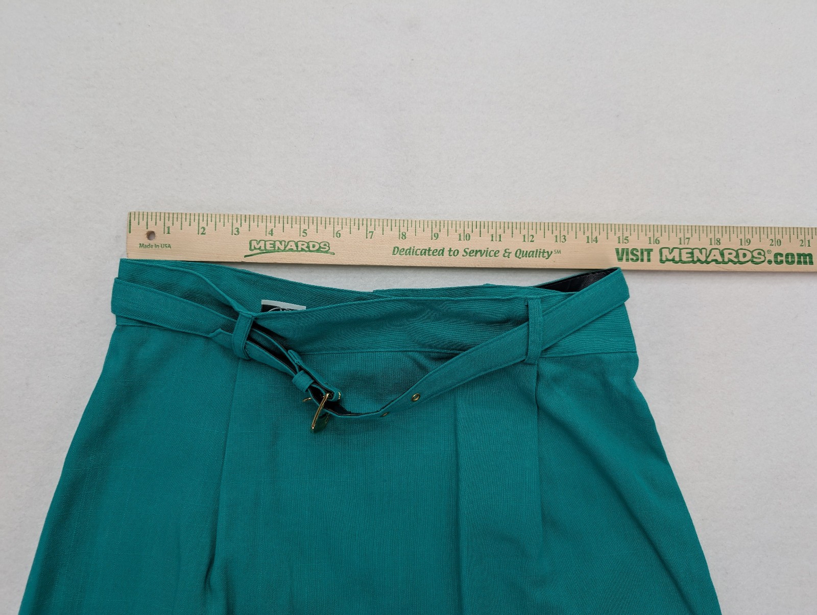 Vintage 80s Women&rsquo;s Skirt Suit Size 16 Green Double-Breasted Belt