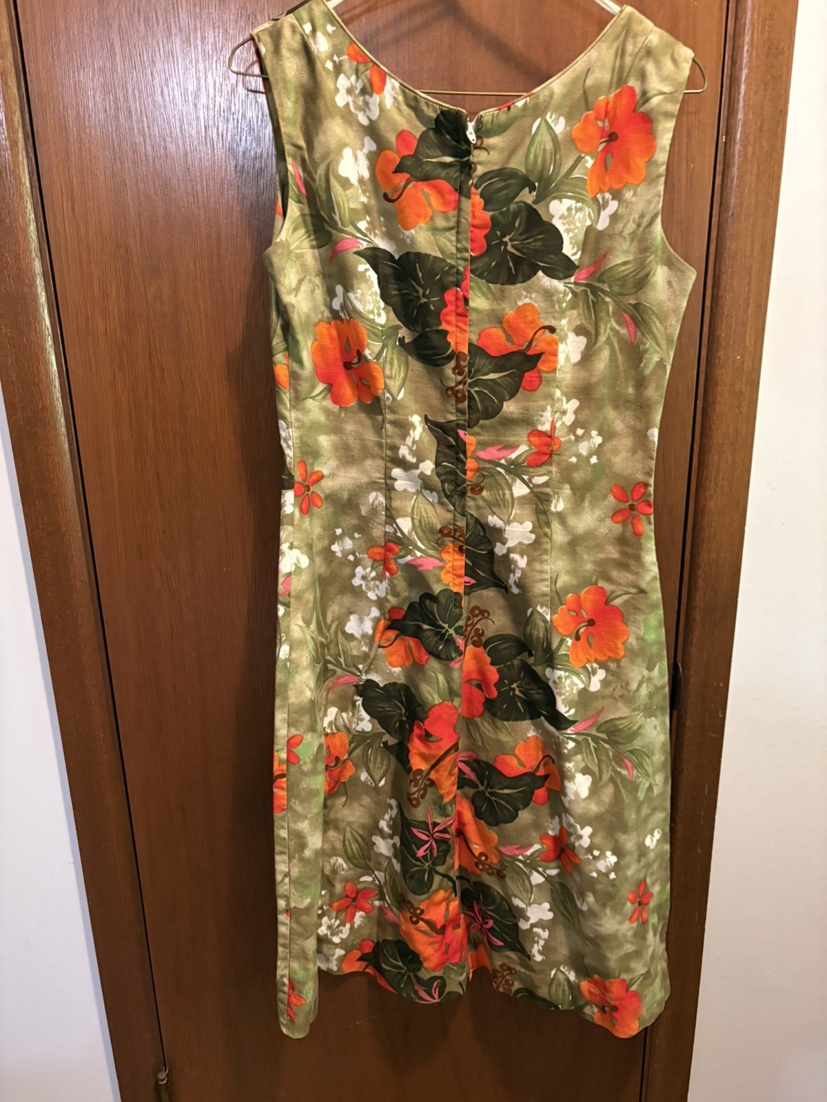 VINTAGE REEF Brand Hawaiian Dress Green Orange Hibiscus Floral Tiki Authentic
