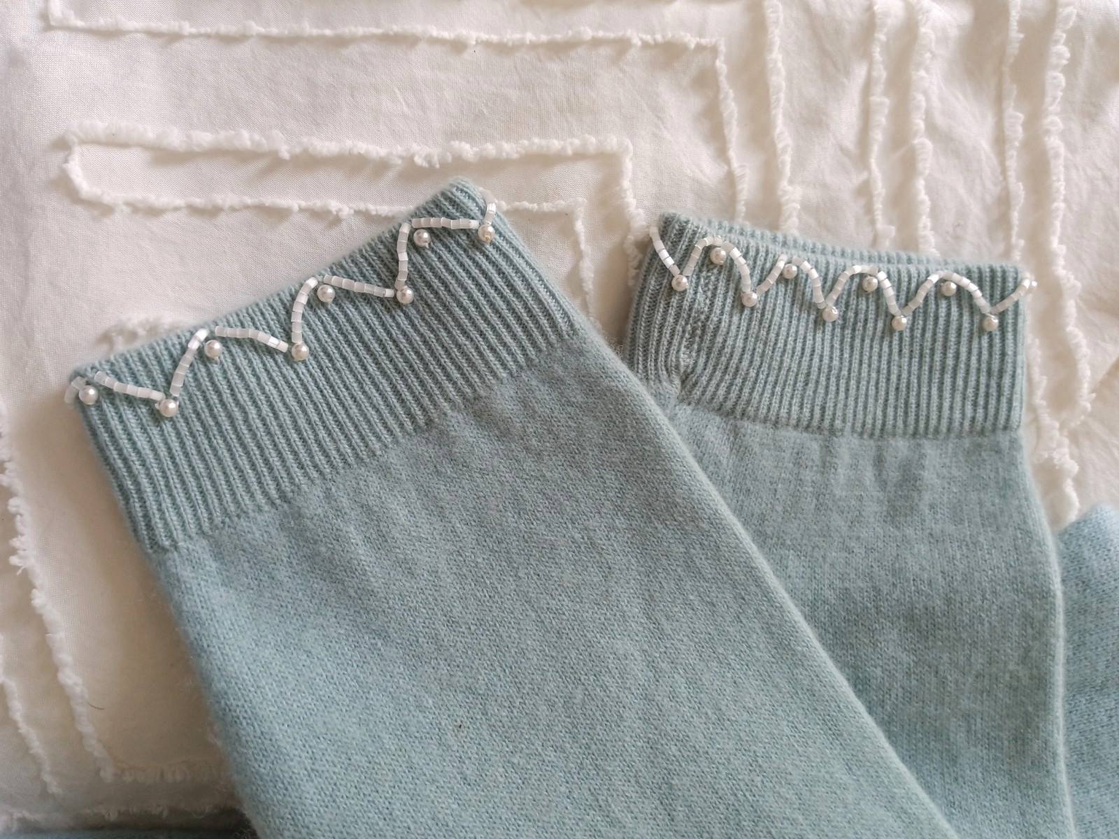 Vintage Moores Cashmere Cardigan Beaded Embroidered Powder Blue Pearl Trim Sweat
