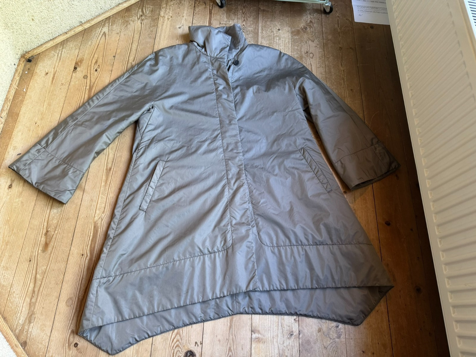 Marc Cain Collection Metallic Nylon Coat 42 44 46 Avant Garde Cocoon Tech Luxury