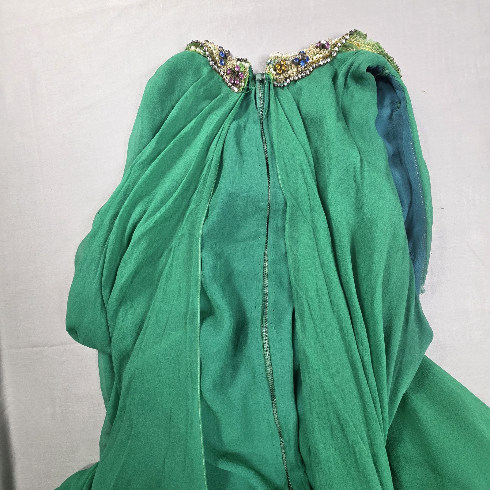 VTG John Doyle Bishop Seattle Beaded Silk Chiffon Gown Green Avant Garde Read