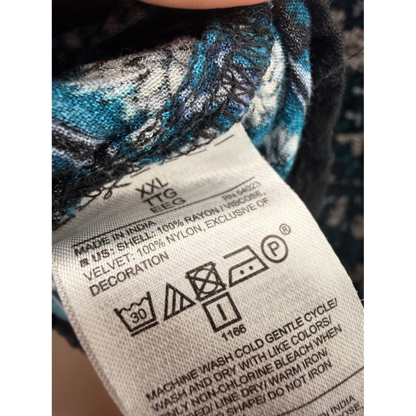 Old Navy blue black paisley peasant floral boho whimsical plus size XXL top