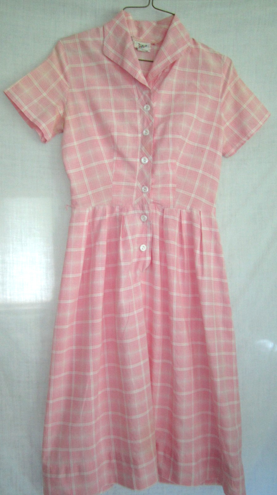 Vintage 1950s Pink Cotton Day / House Dress Sz S-M Plaid Button up Bows in Back