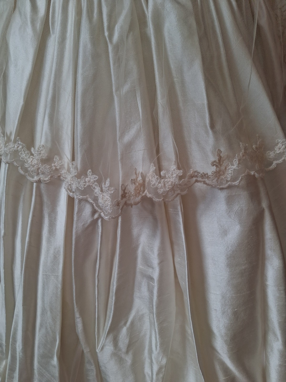 1950s Lace Wedding Dress Professionally Restored Sz S/M Gown W Accessories