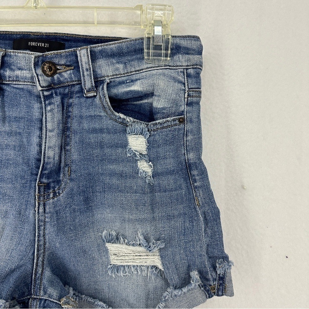 Forever 21 High Waisted Distressed Jean Shorts Womans 27 Medium Wash