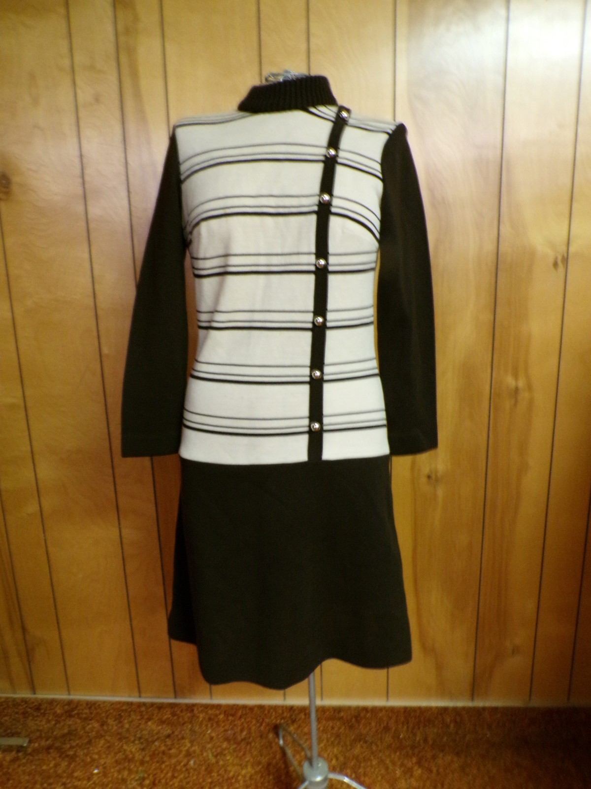Vintage BLEEKER STREET Brown Cream PolyCotton Dress Waist 33&Prime;