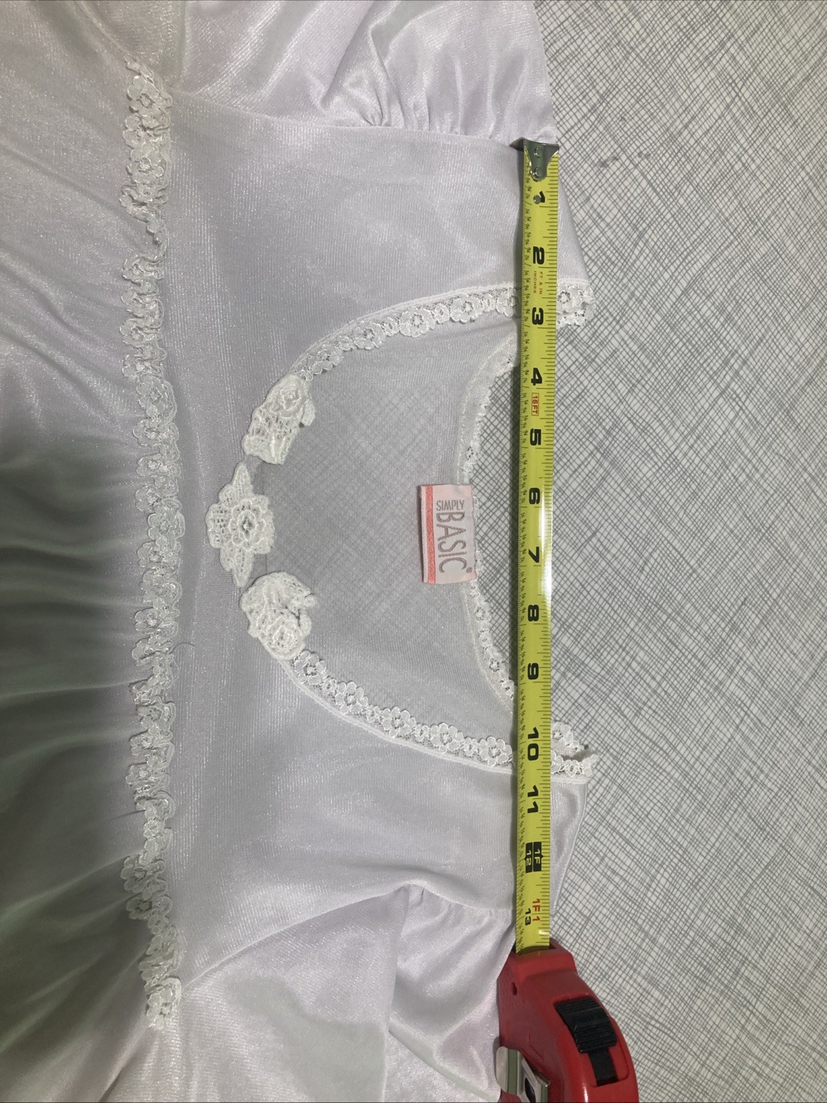 Vtg 90s Simply Basic White Ivory Nylon Nightgown XS/S Lace Trim Single Stitch