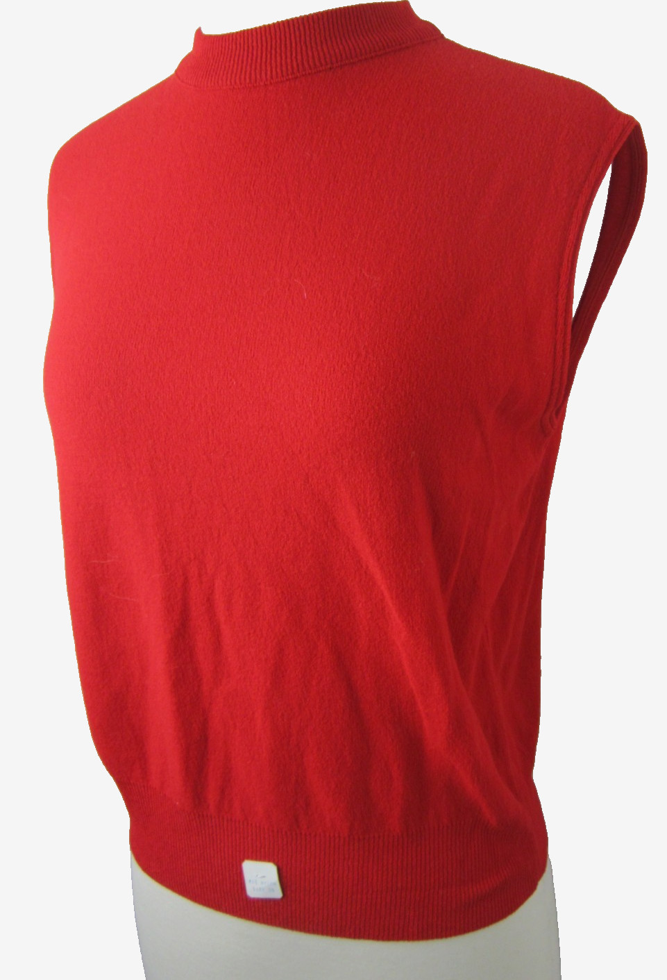 NEW Vtg 60s Fairfield Mod Sleeveless Red Knit Top Women&rsquo;s 38 Zip Back USA Union