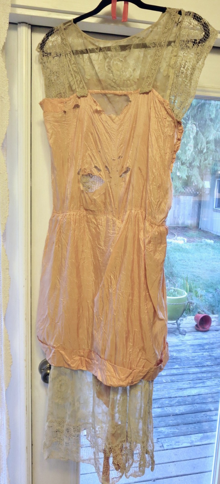 1920s Antique Filet Lace & Devore Silk Flapper Gown Ecru and Peach 35 Bust