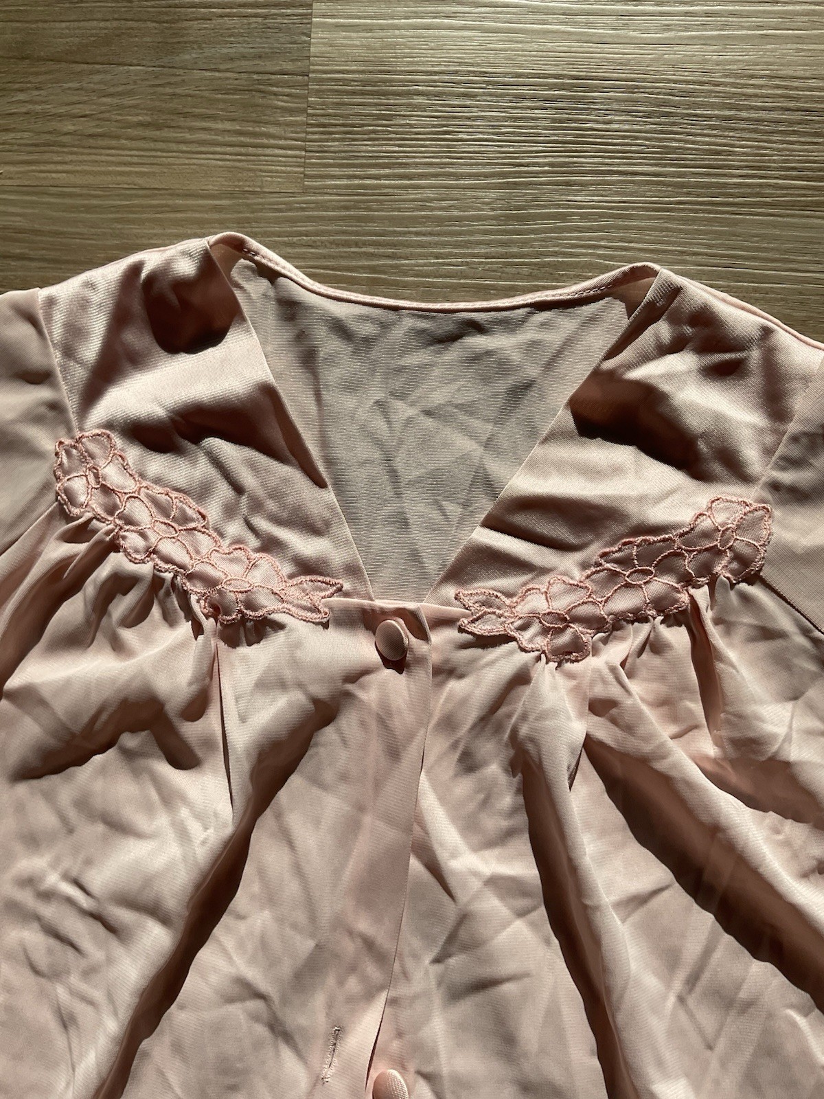 VTG Nylon Robe Lot 4 Vanity Fair Texsheen L Babydoll 36 Peignoir USA Embroidered