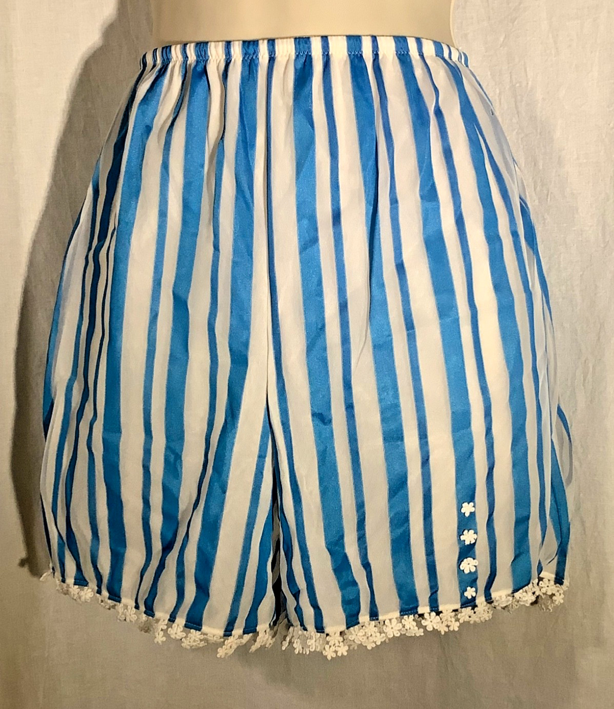 Vintage blue stripe Briefs bloomers M granny Vanity Fair 50s knit Pettipants 5/6