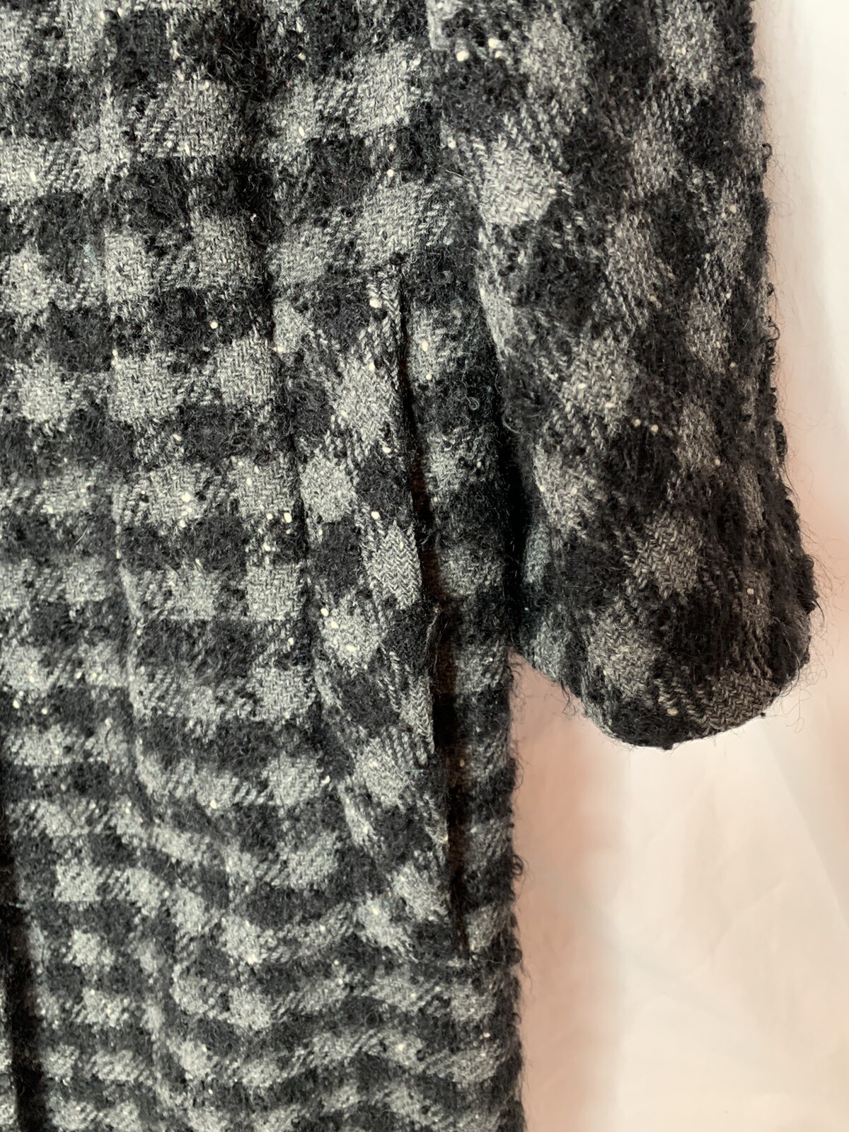 vintage 50s/60s long heavy coat, faux fur collar, no size tag see measurements