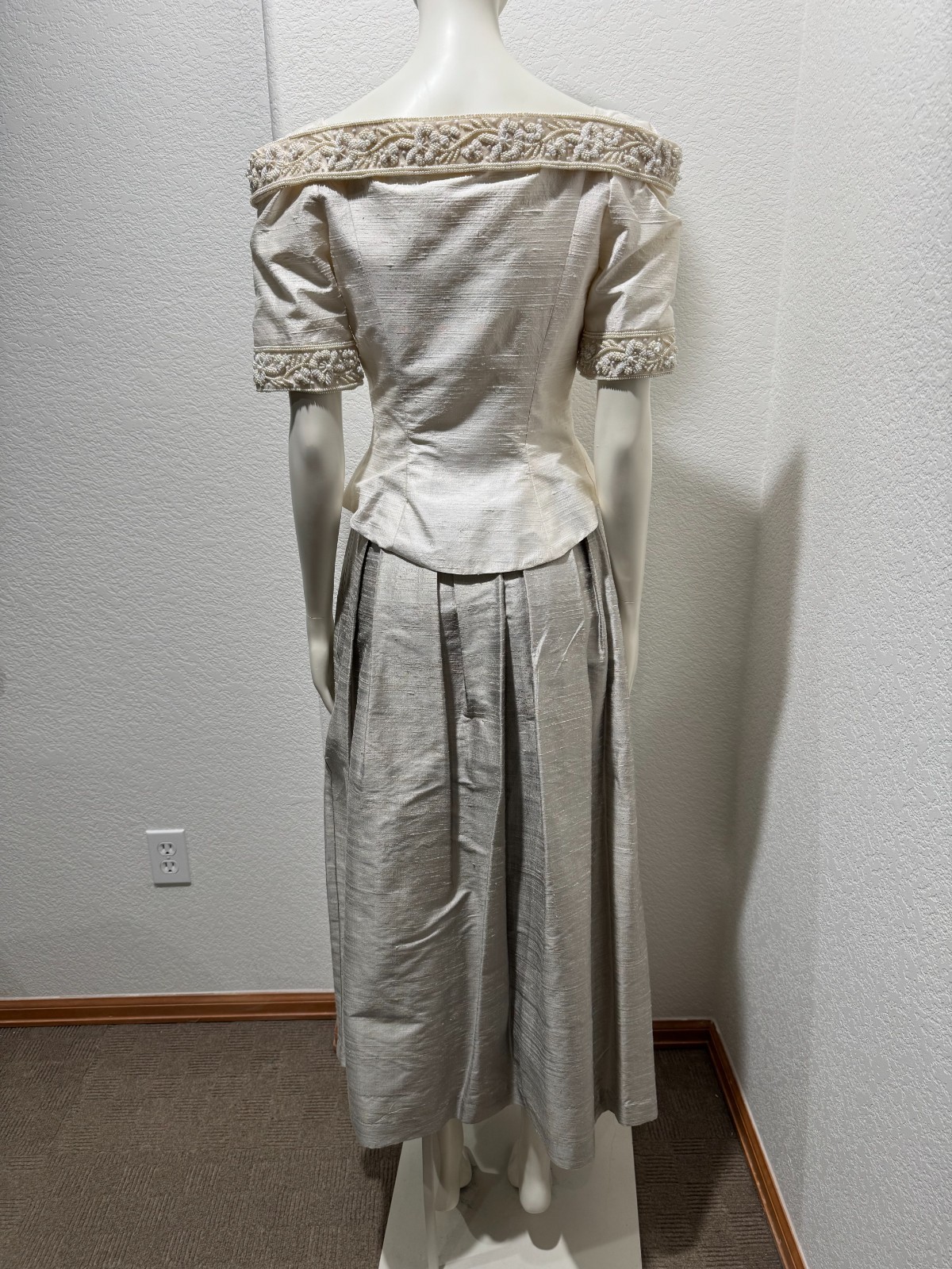 Vintage Romantic Beaded Ivory Blouse Skirt Set Watters Watters Bridal Top Sz 2/4