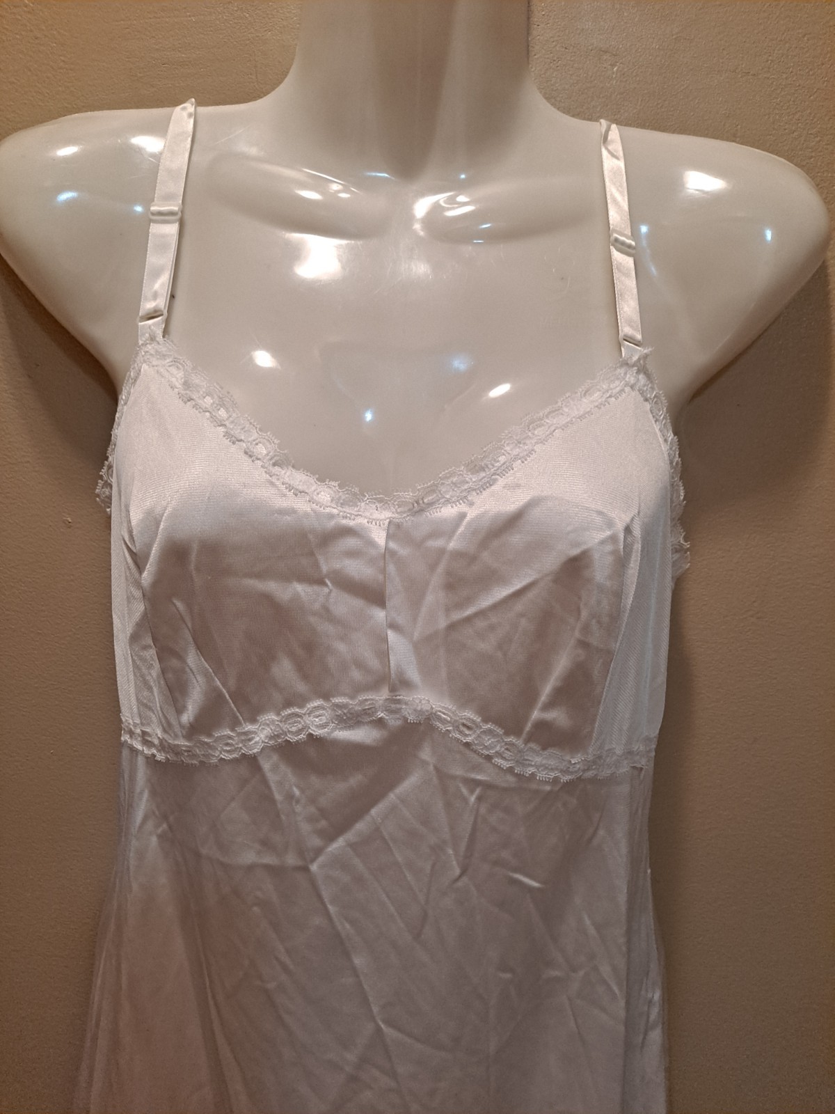 Dixie Belle Made In USA Adjustable Strap Full Slip 36 Tall White Lace