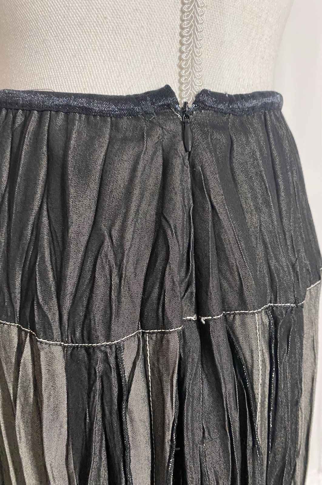 Vtg NWT Great Cavalier St Paul L Maxi Skirt Pleated Dark Romantic Ren Faire 23&Prime;