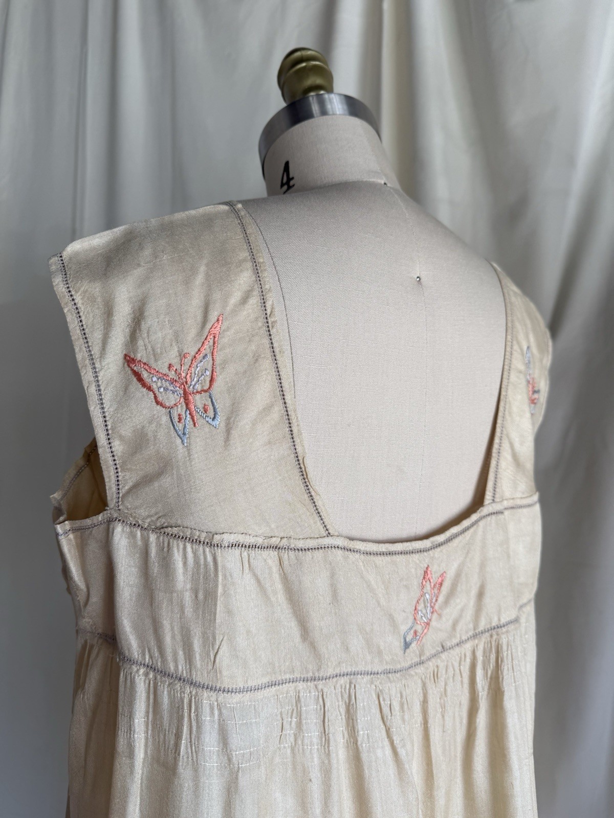 Antique 1920’s Pongee Slip Step-in Butterfly Embroidery Chemise Écru Silk Set