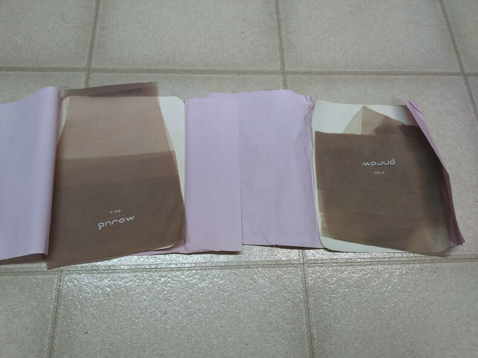 Mojud Magic-Motion Nylon stockings Size 9 1/2 S, 2 pairs, new old stock vintage!