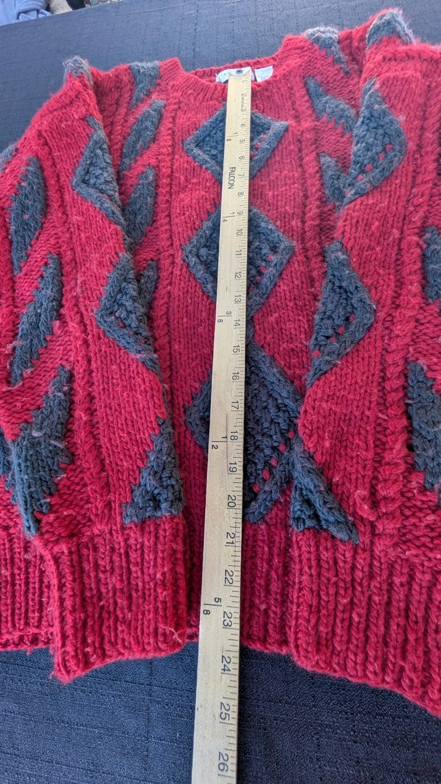 Vintage 90&rsquo;s Liz Claiborne Hand Knit 100% Wool Chunky Knit Sweater – Size Large