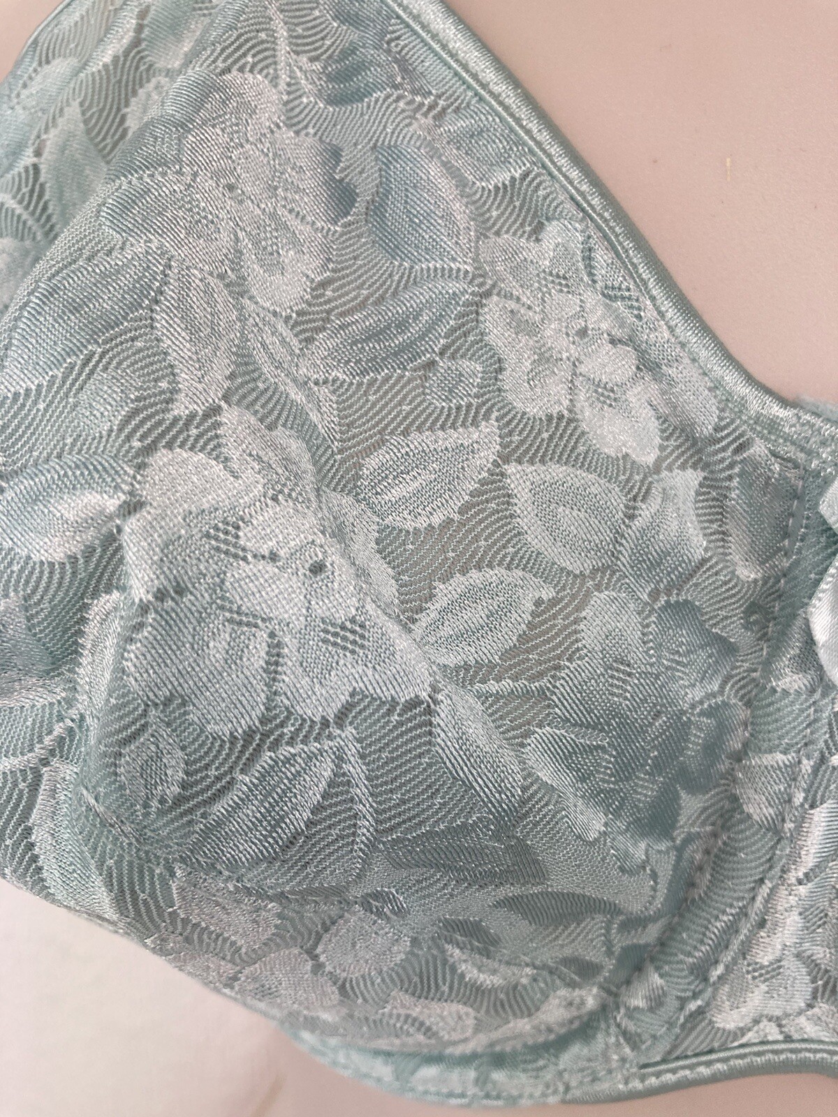 NOS Vintage Maidenform Every Romance Floral Underwire Bra 38D 09209 Classic Bow