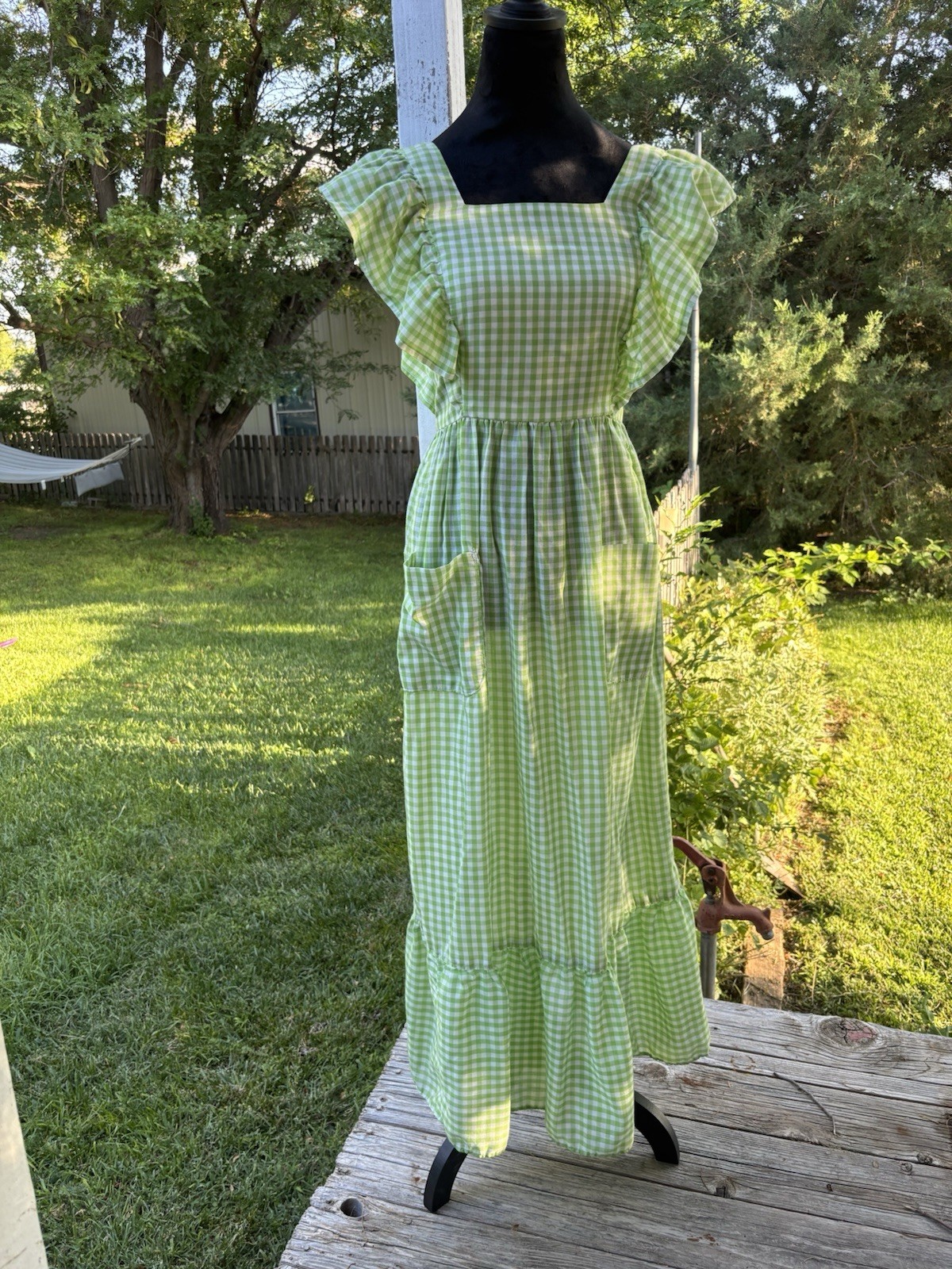 Vintage Cottagecore Light Green Gingham Prairie Dress Ruffle Sleeve Maxi