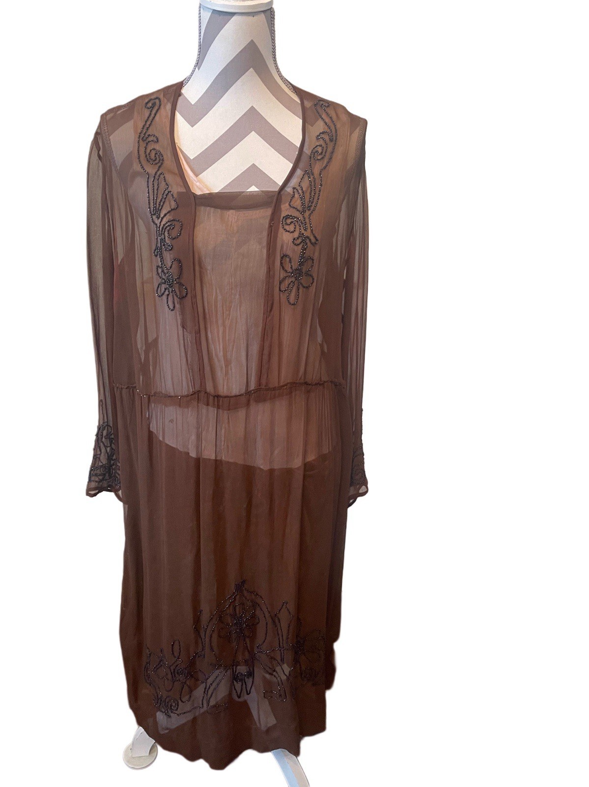Antique 1920s Brown Chiffon Crepe Flapper Dress Art Deco Black Beading