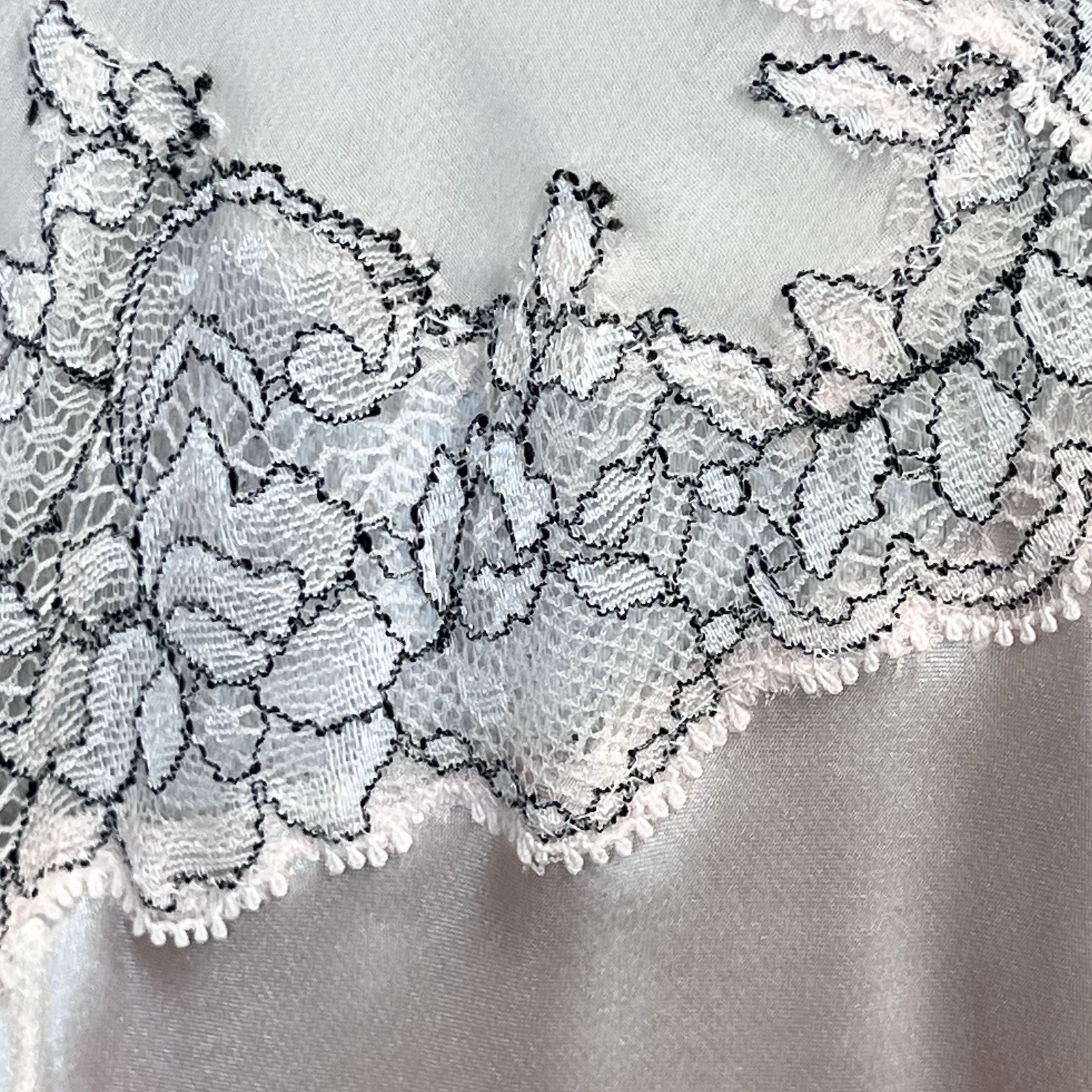 Vintage Cerie Nightgown Lingerie Plus sz 3X Pink Satin Lace Wedding Bridal