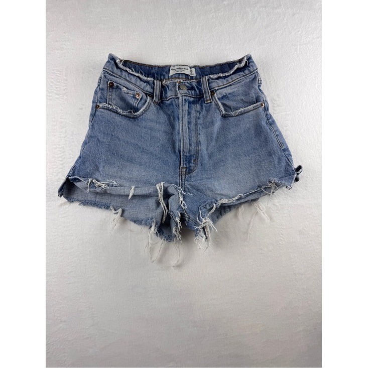 Y2K High Rise Distressed Denim Cutoff Shorts | Light Wash Frayed Hem Size 25