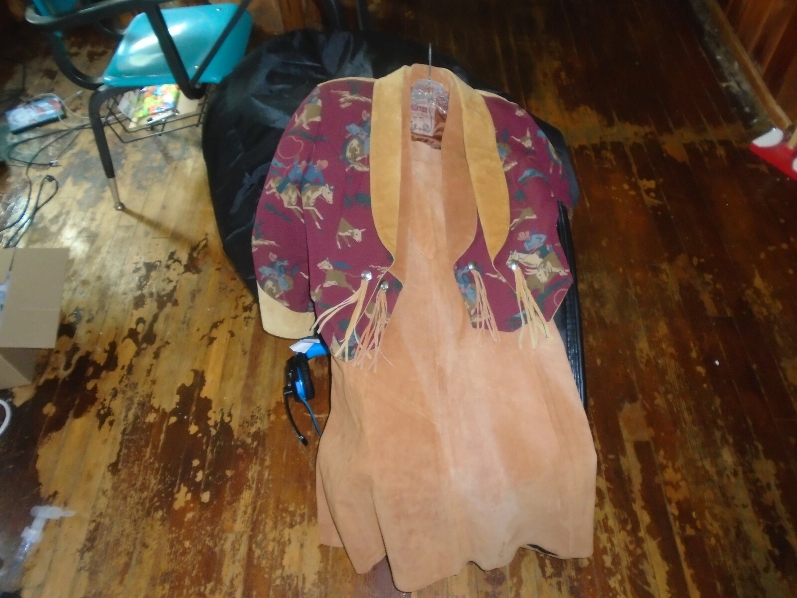 FRONTIER COLLECTION BROWN LEATHER Jacket vest and Skirt size Medium