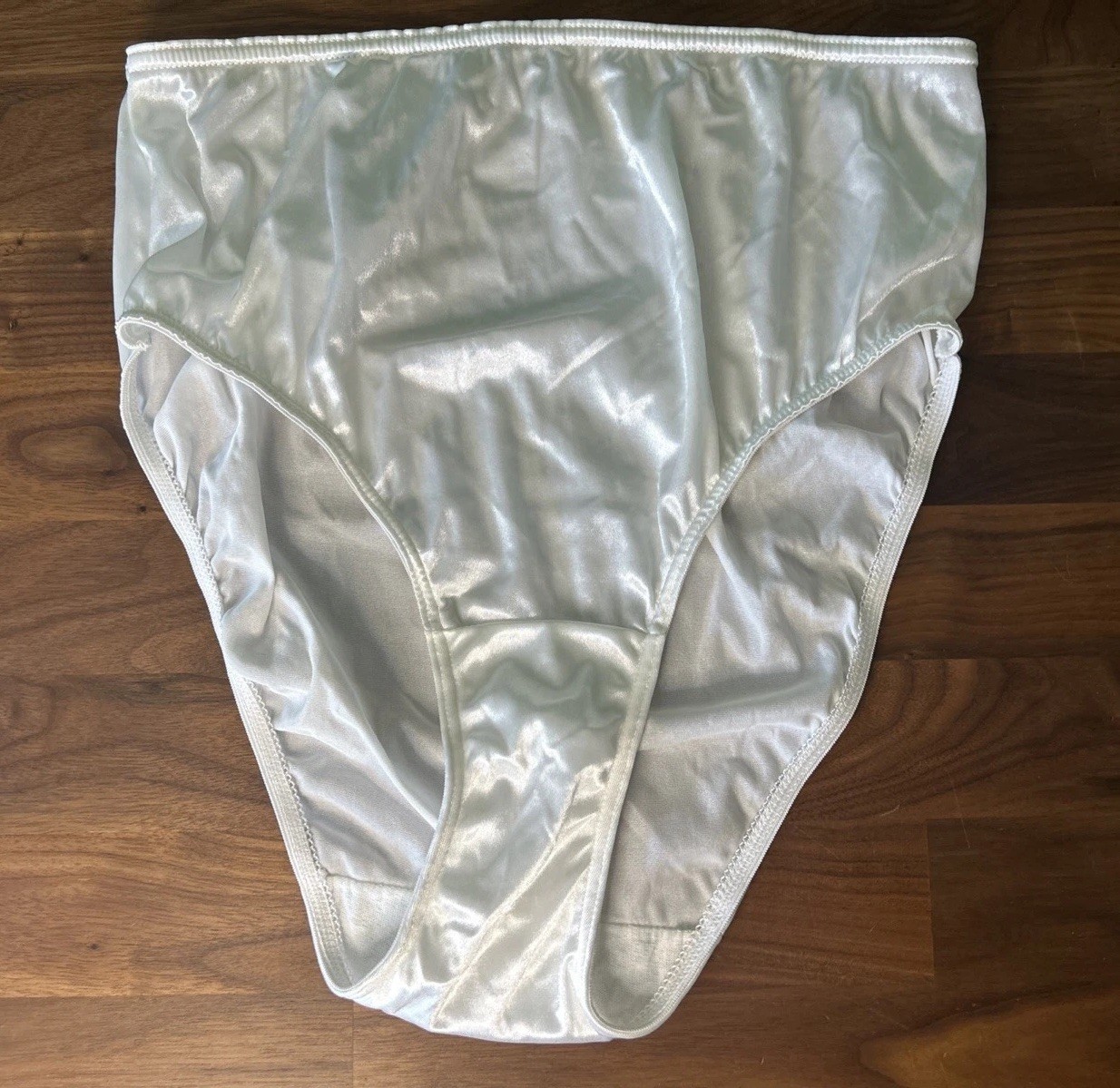 Vtg Layne Bryant Cacique Second Skin Liquid Satin Hi-Cut Panties 14/16 White