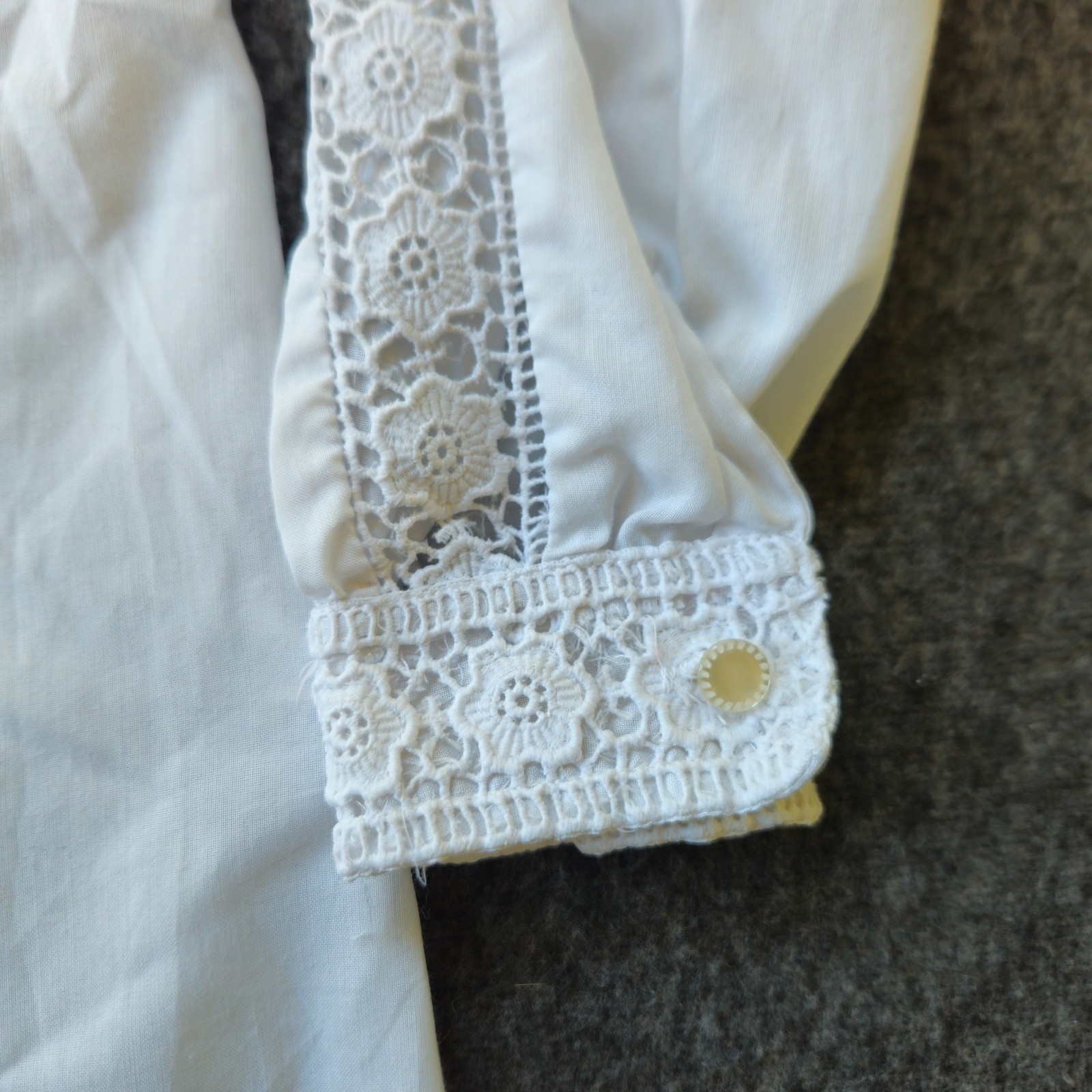 Vintage Adelaar Lace Victorian Crochet Eyelet Blouse Size 8 (Medium) Regency