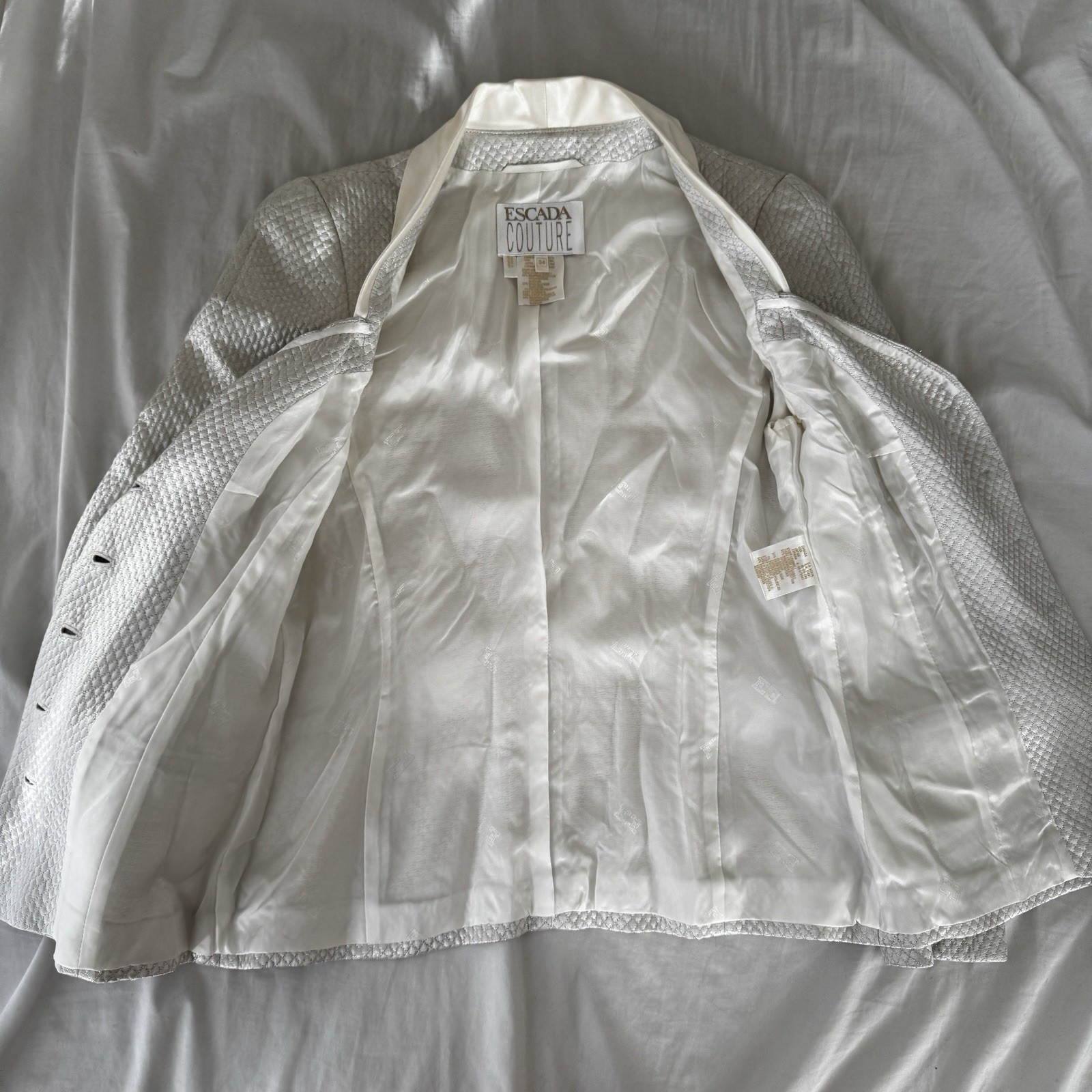 Vintage ESCADA COUTURE Silk Cotton White Silver Suit Jacket Blazer sz 34 Luster