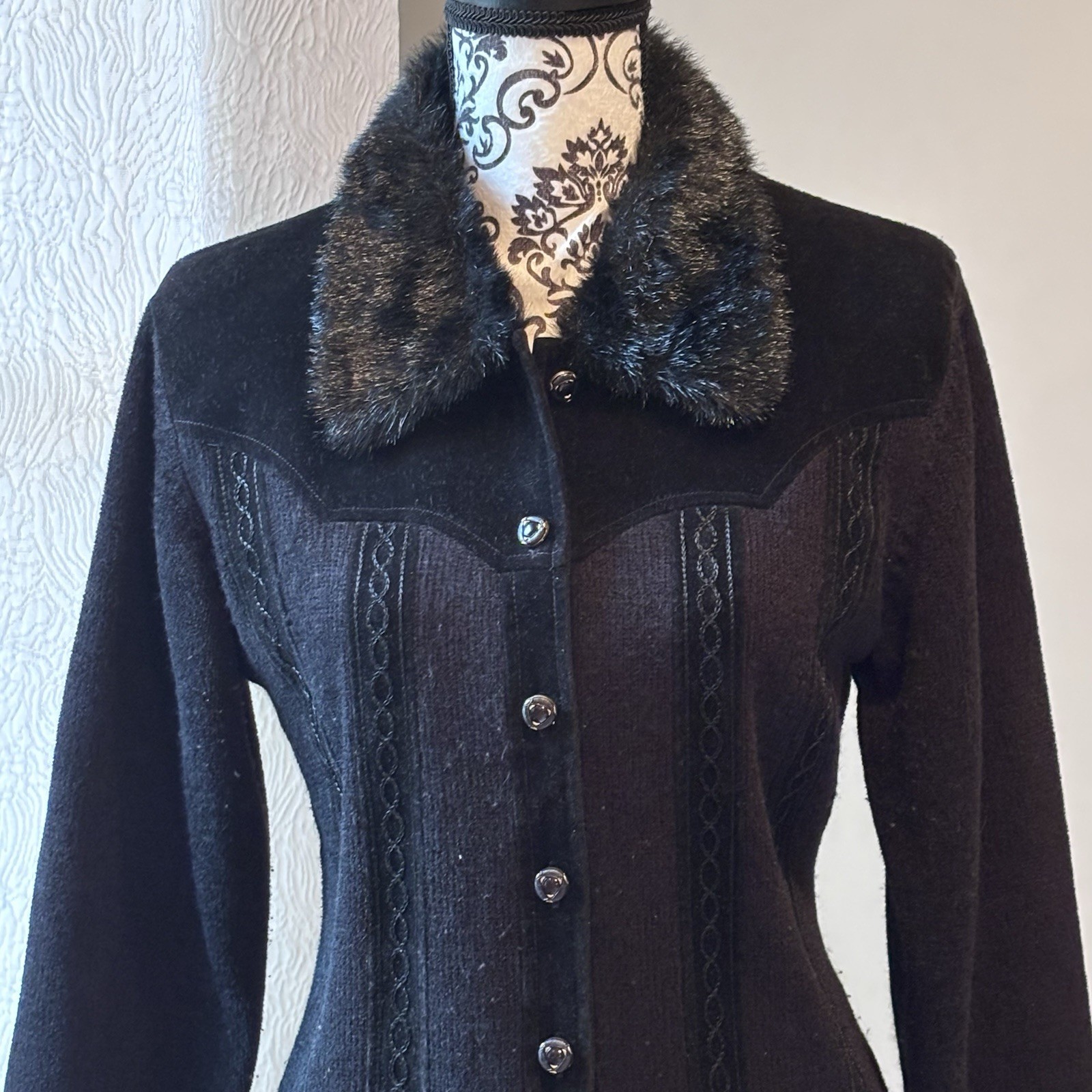 Vtg Gizel Western Chic Sweater Jacket Faux Fur Collar Embossed Braid Stitching