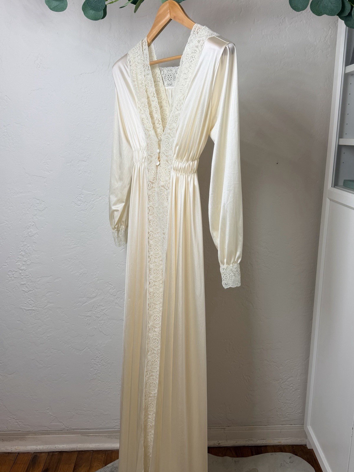 Vintage Miss Elaine Peignoir Set Ivory Lace Bridal Robe Gown Small USA