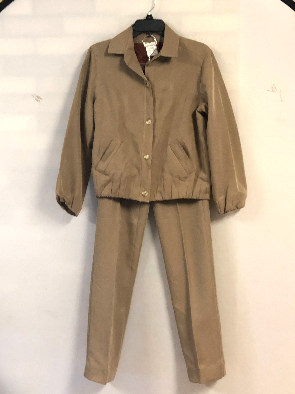 Vtg 70s Sir James of California 2pc Pant Suit – Beige Polyester Leisure Set Sz 8