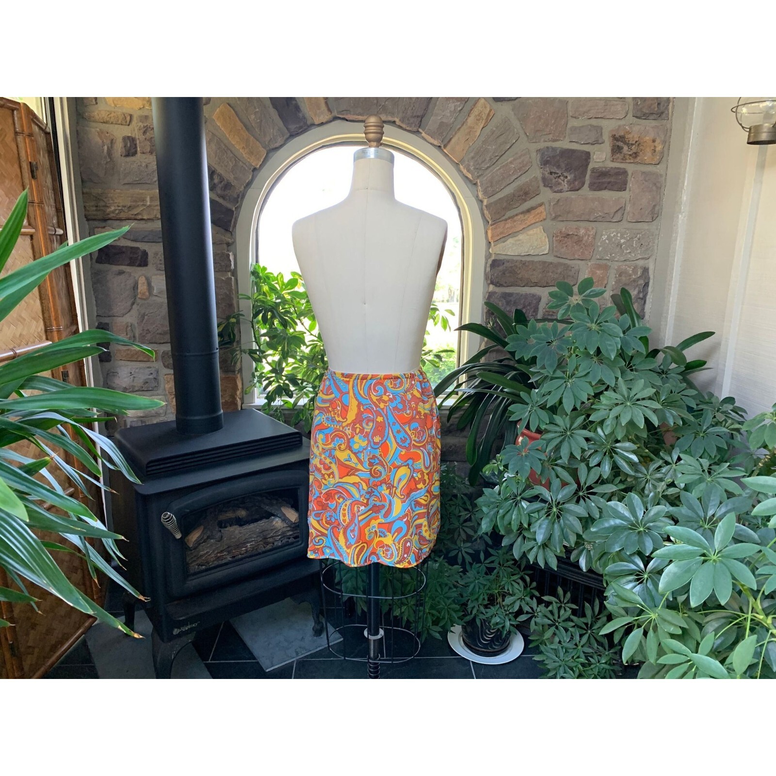 Vintage 1970s Van Raalte Kenneth Jay Lane Paisley Mini Half Slip
