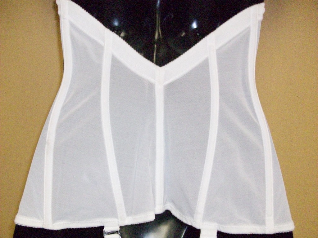 NWT Vintage old stock LADY MARLENE 000986 White CORSET with GARTER BELT Sz- 38 C