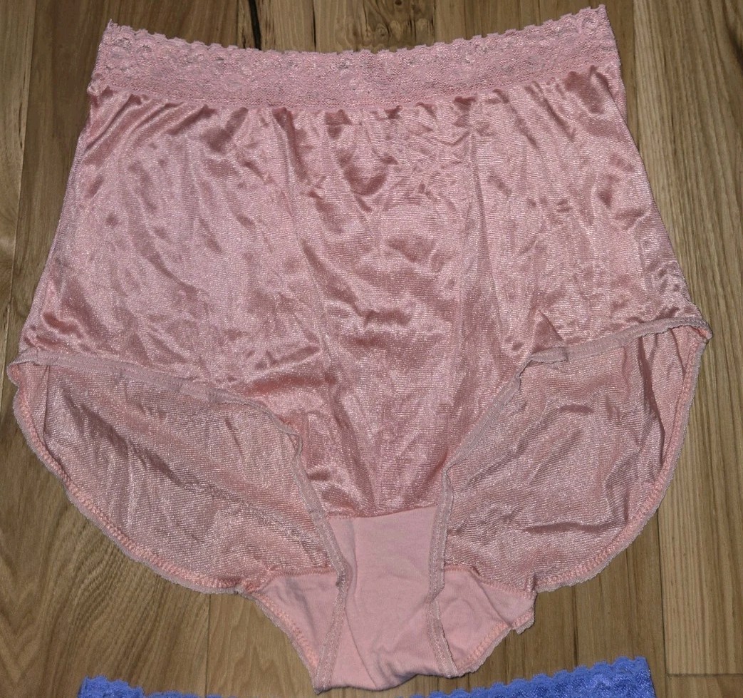 Vtg. Fruit of the Loom nylon panties Lace Sz. 7 LOT 2 Shiny Pink Purple Granny