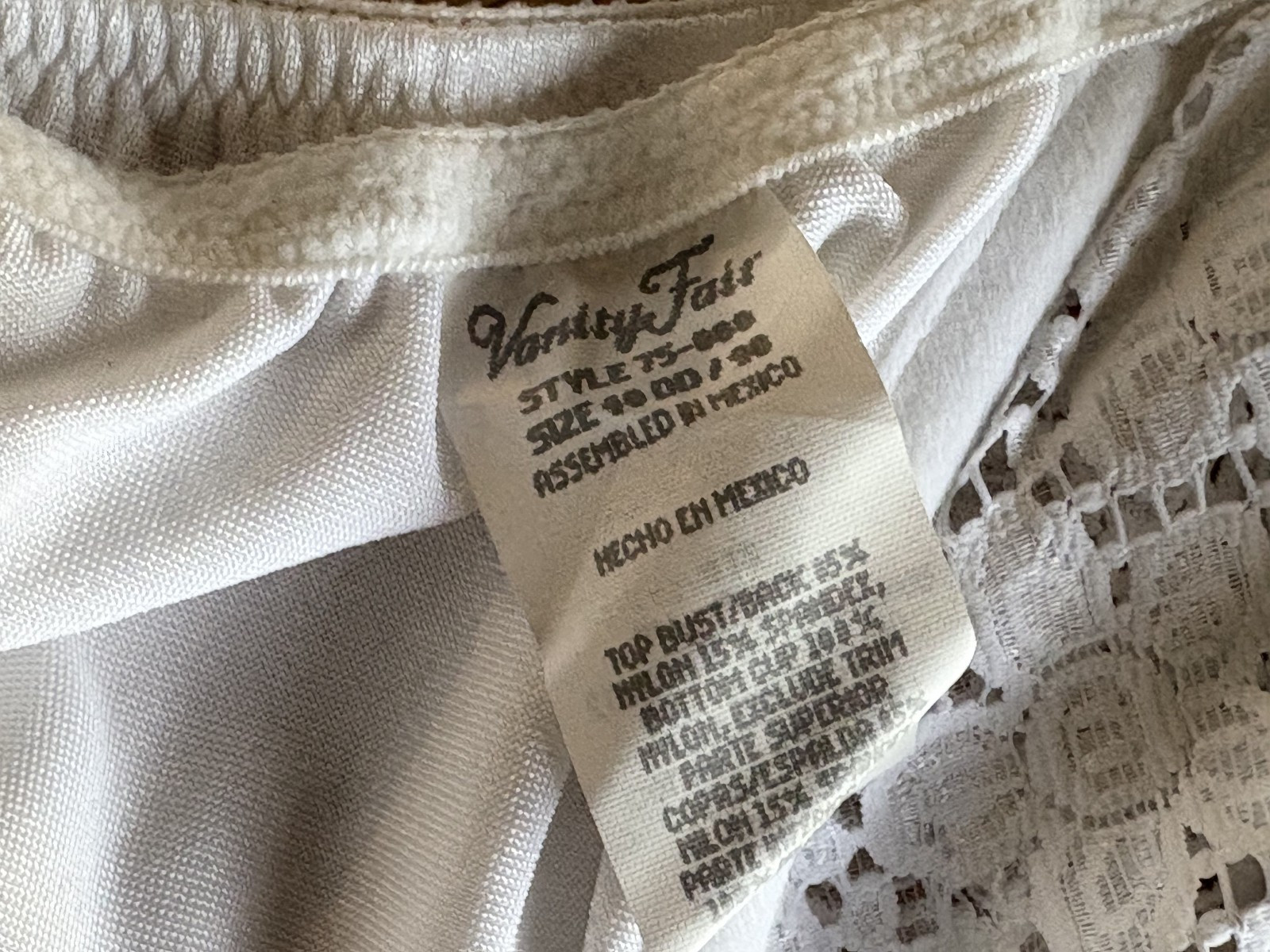 VANITY FAIR 40DD White Lace Unlined Sheer Underwire Bra #75080 VINTAGE NWT
