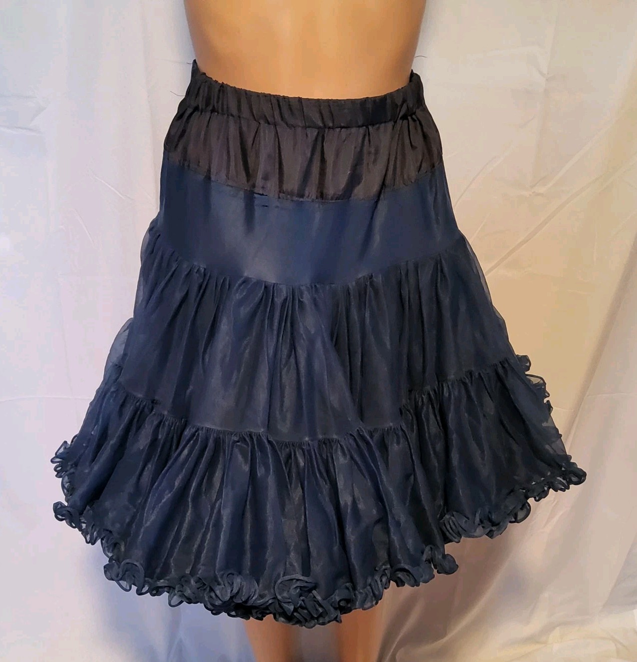 Vtg 20.5” Square Dance Rockabilly Petticoat Navy Blue Md. 26-34&Prime;W Pettipants