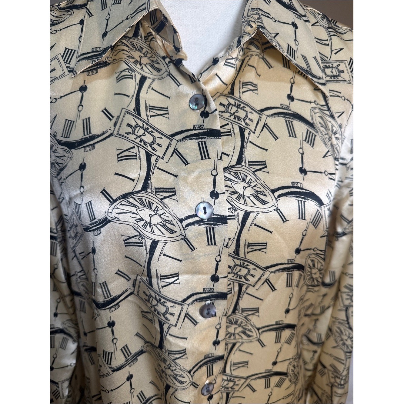 Vintage Rafaella 100% Silk Clock Print Blouse Size 8 Old Money Shirt