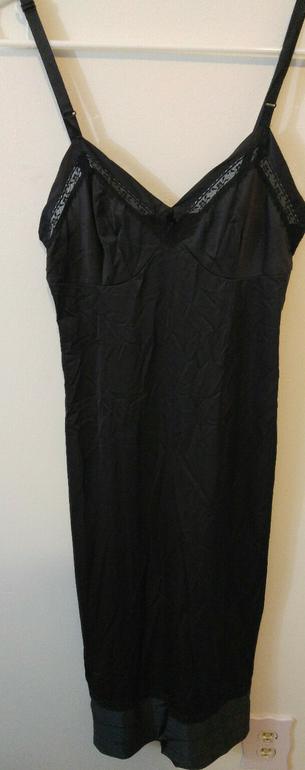 Vintage Lorraine Full Slip Lace-Trimmed Black Nylon Size Tall 32 Made in USA