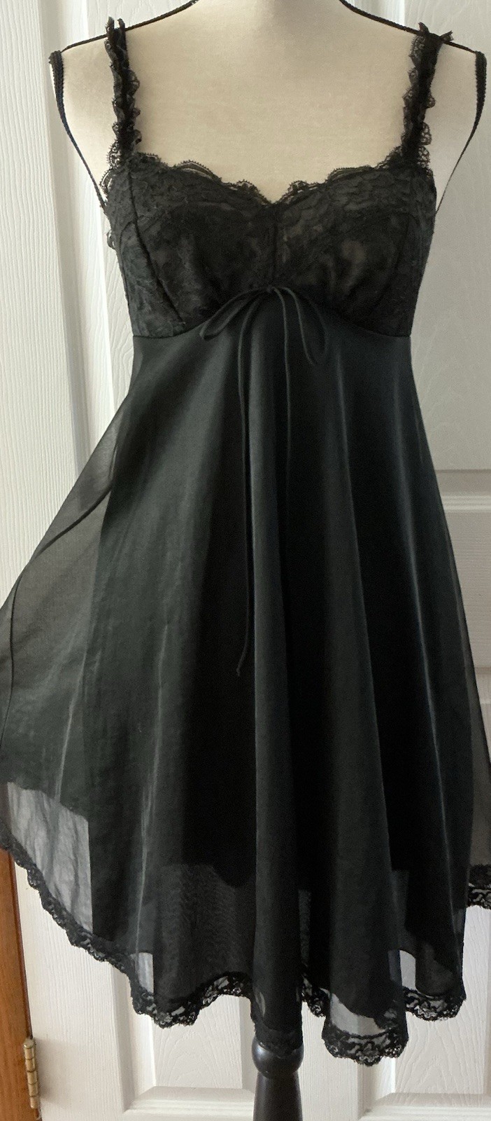 Vintage OLGA Black BABYDOLL Nylon Lace Nightgown Bra Top~Sleeping Pretty~ Sz. 32