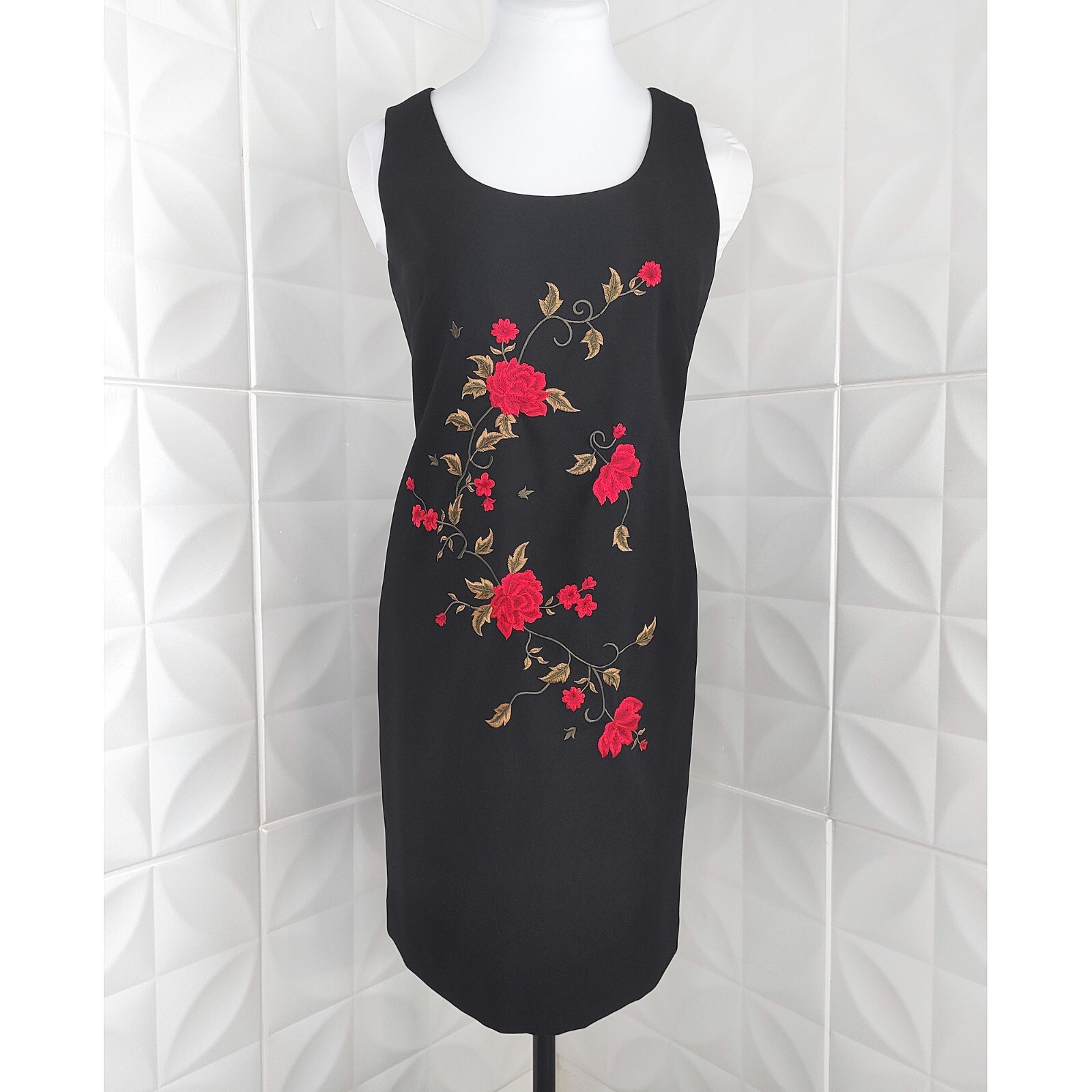 Vintage 90s Black Floral Dress Sheath Embroidered Whimsy Goth Jessica Howard M