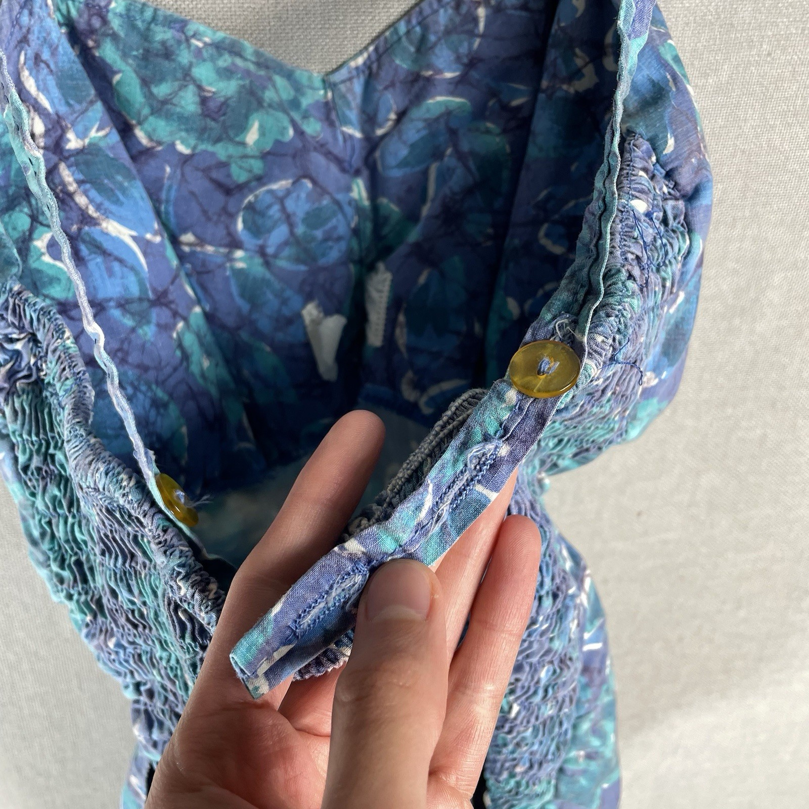 VINTAGE 50s Cotton One Piece Bathing Swimsuit Womens XS Blue Floral Pinup
