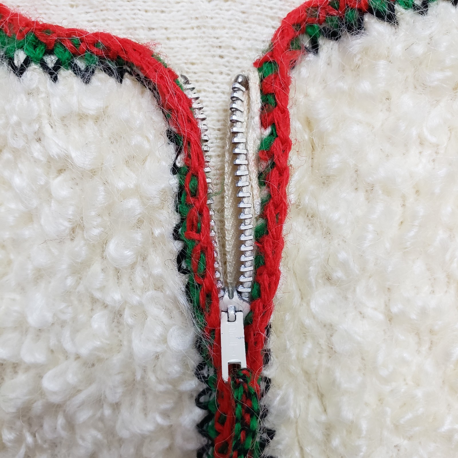 VTG Another Boepple Creation 100% Wool Zipper Pom Pom Sweater Cream USA S/M