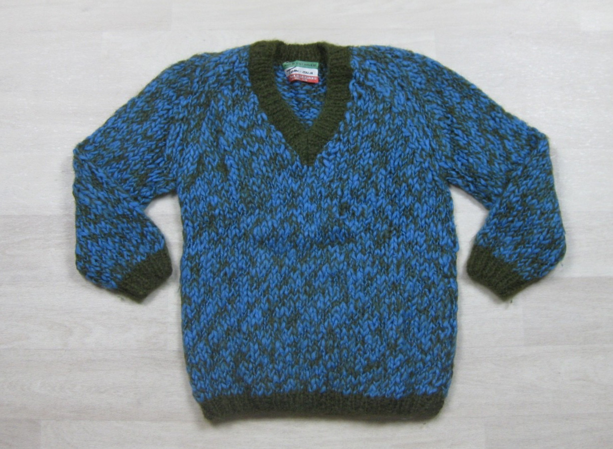 Vintage 60s Tam Italia Sweater Women&rsquo;s (S) Mohair Wool Blend V Neck