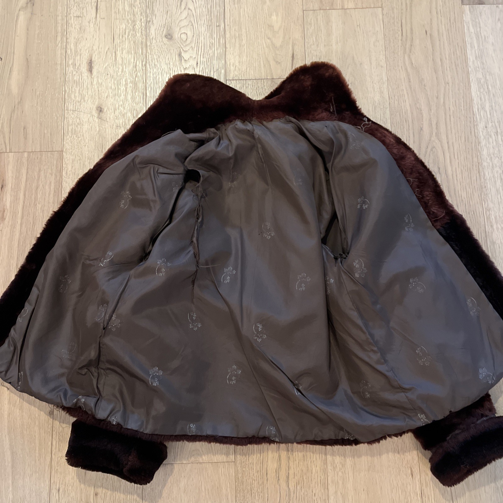 Vintage Brown Real Fur Jacket With Shawl Collar and Satin Lining. S/M