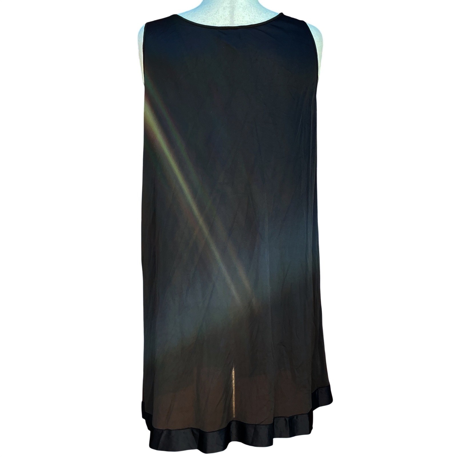 Vanity Fair Nightgown Womens Large Black Silky Nylon Embroidered Vintage Chemise